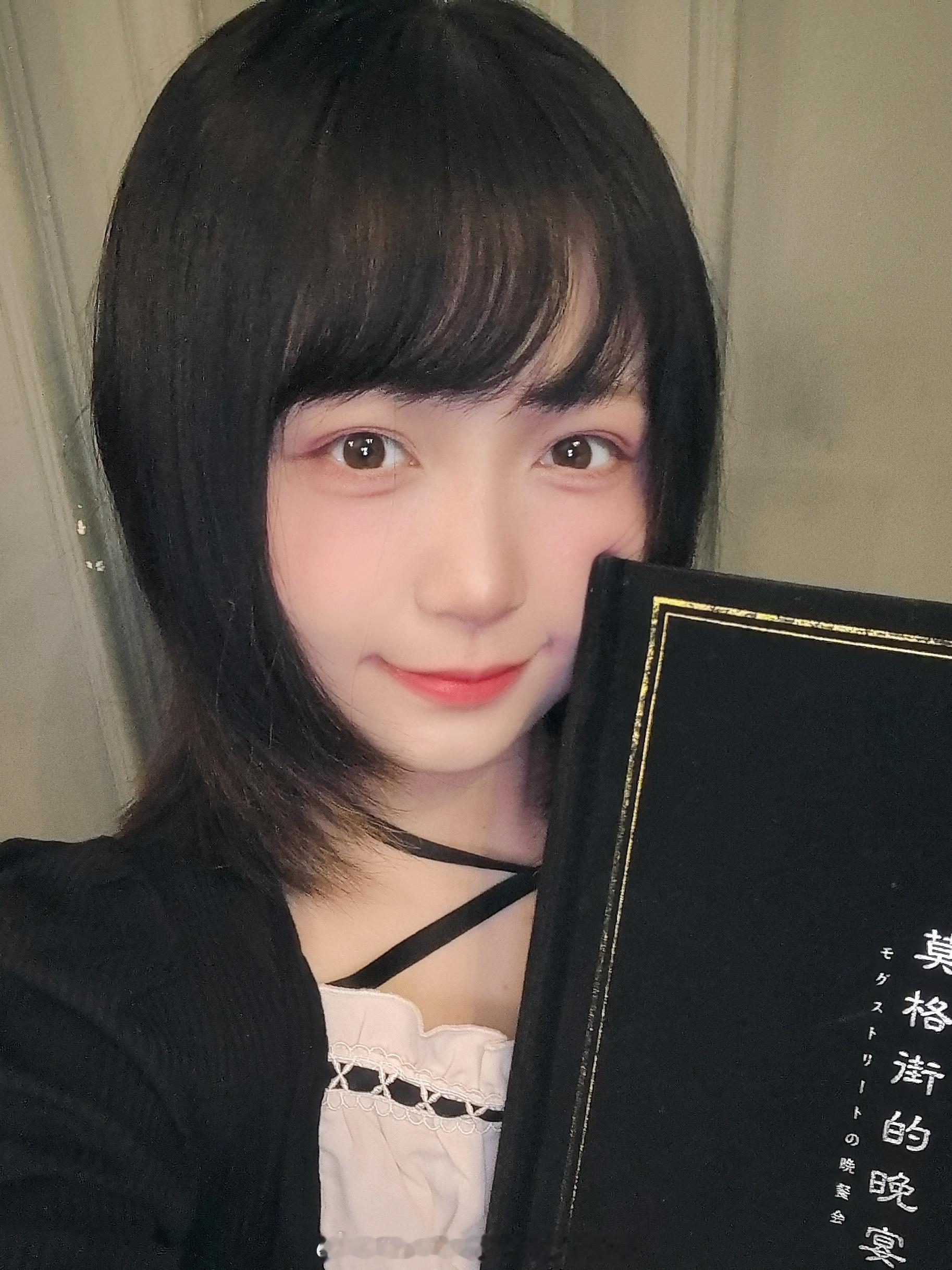 🤔虽然剧本杀一打就是几个小时，但在我看来莫名会觉得很释放压力😋😋😋沉浸在