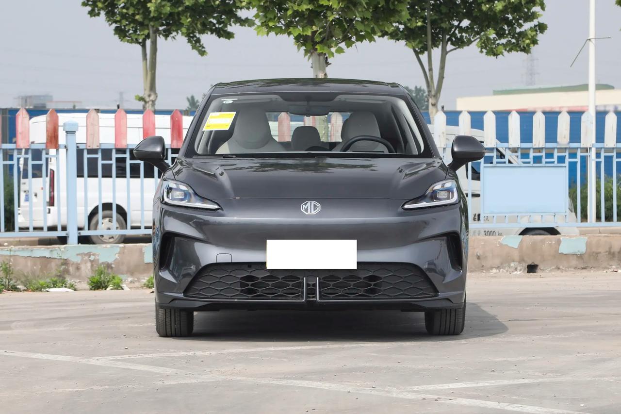 MG4本来就有运动基因，这次2026款外观也继续往运动化靠。⚡但我觉得大家要理性