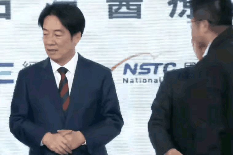 12月4日，赖孙和韩秃见了面，握了手，还寒了暄，不过这套动作把双方的分歧和矛盾展