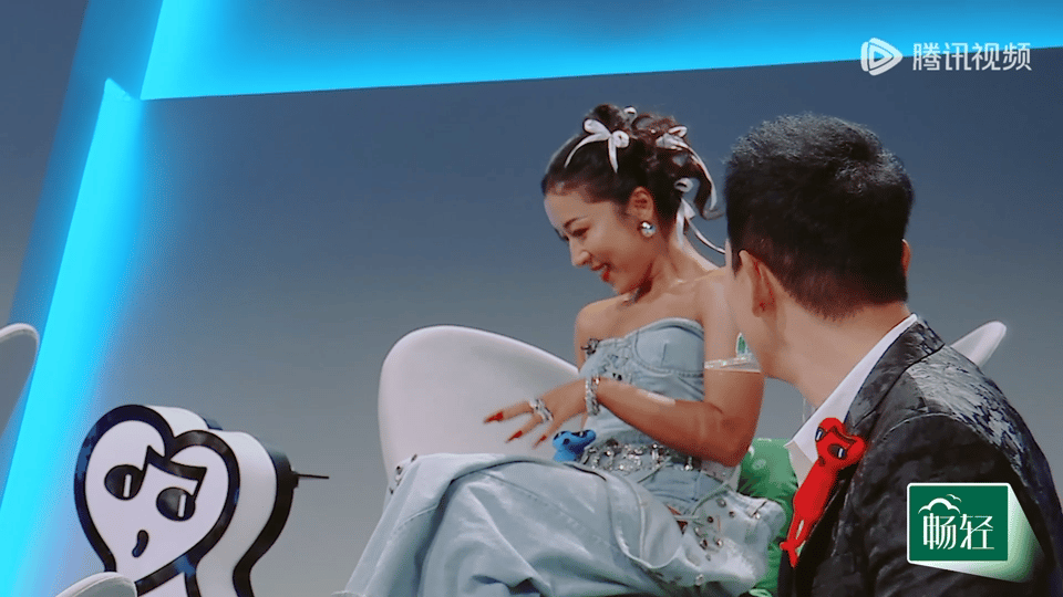 吉克隽逸不允许男人26岁还装可爱安沐凡：我只是安安静静唱个《鸭梨大》 