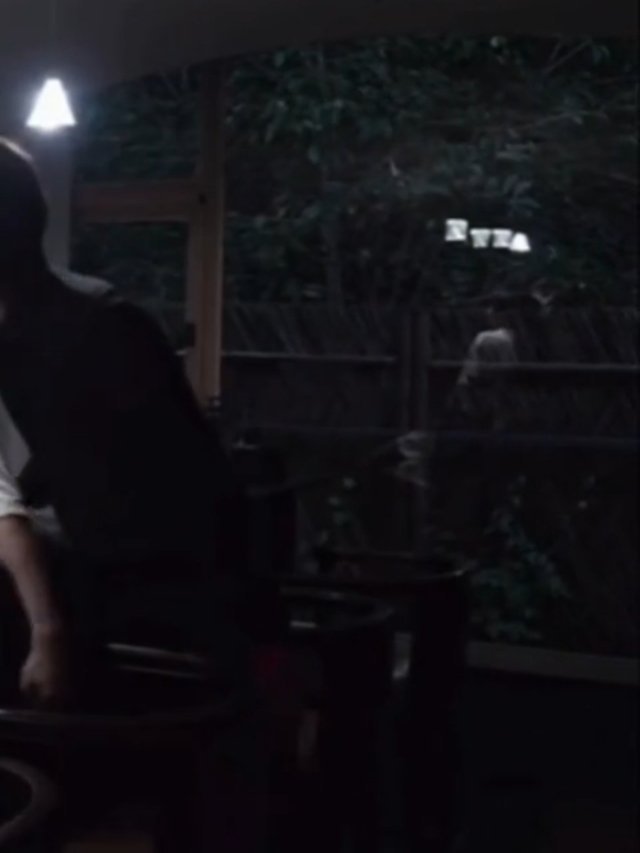 突然想起来这里不是说田雷说的是“撒拉嘿呦”嘛 那个花絮卡里郑朋不是说“我渴了思密