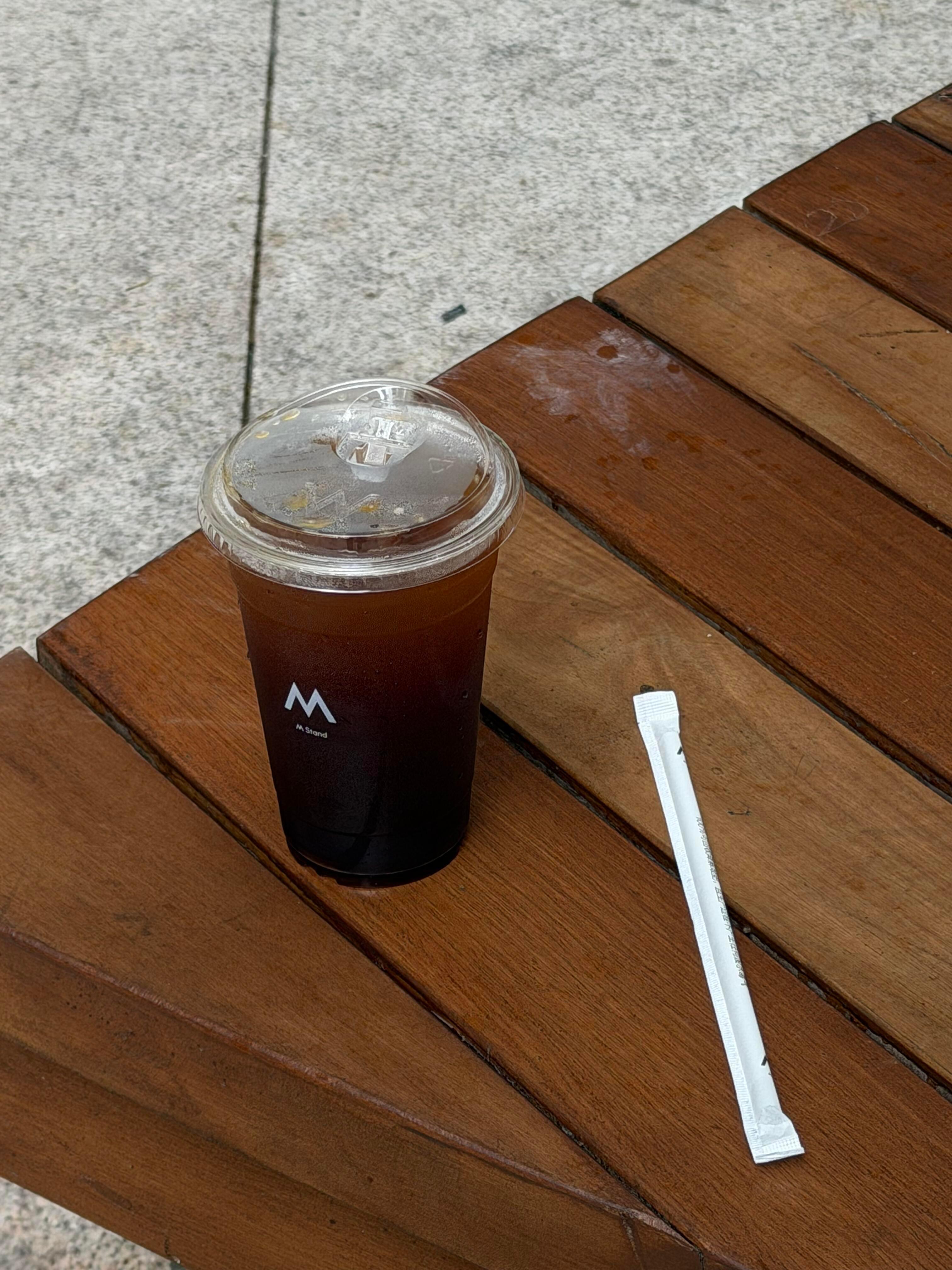别老打听我的事了,把你的苦日子过好比什么都重要。 