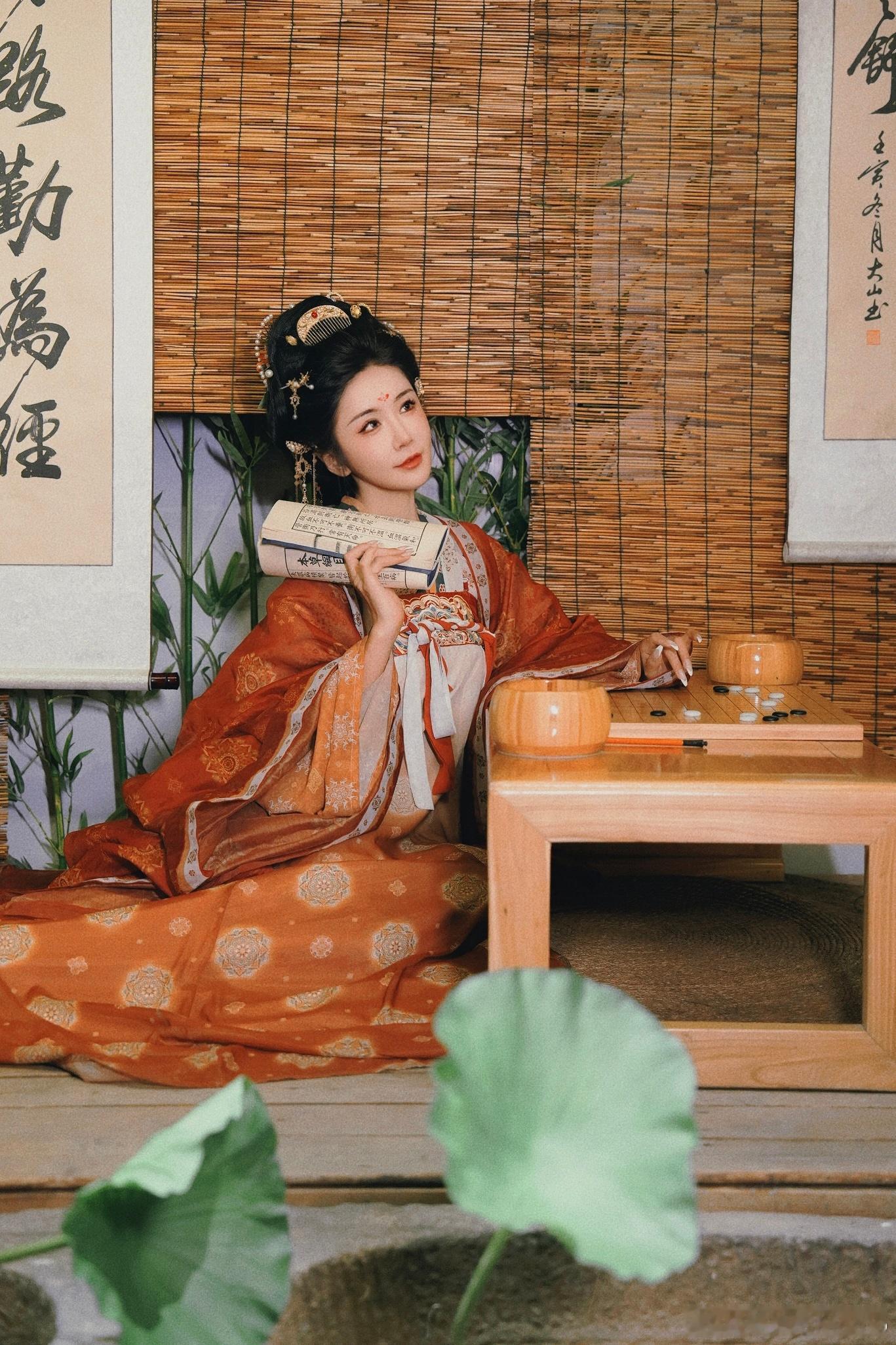 做一回唐朝人，还遇到了身高1米9的李白哥哥[太陽][太陽]#长安##做一回唐潮人