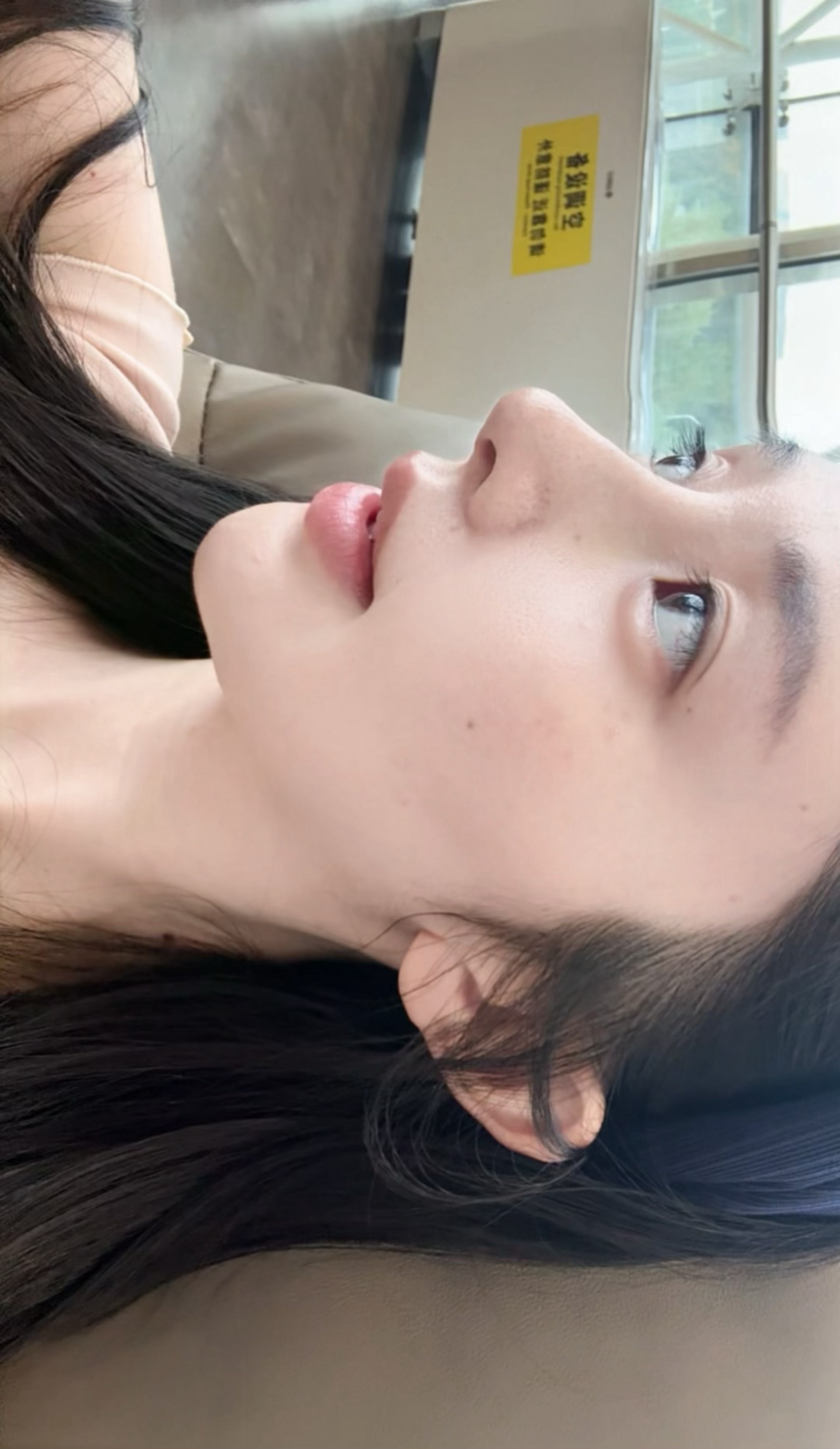 鼻子消肿惹  我明天就化妆[可怜] ​​​