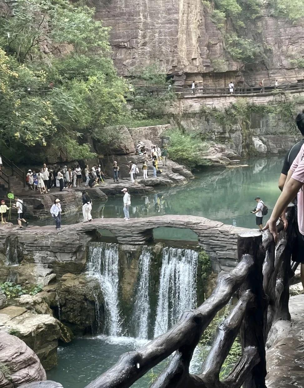 云台山精华一日游攻略，请收好！✅
云台山治愈系风景
周末去哪儿
云台山攻略
郑州