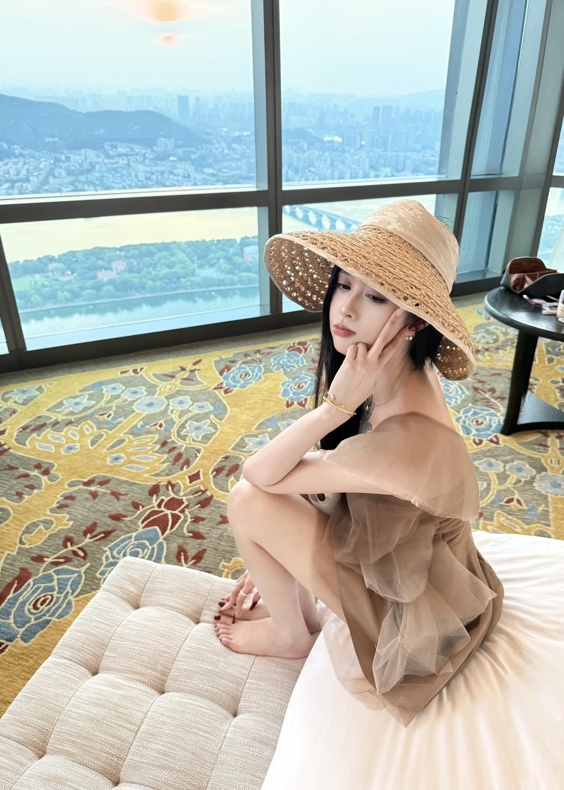 风吹太阳晒 自由又自在～