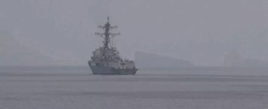 伊朗革命卫队警告，将以最严厉方式，阻止任何军舰进入霍尔木兹海峡。

半岛电视台报