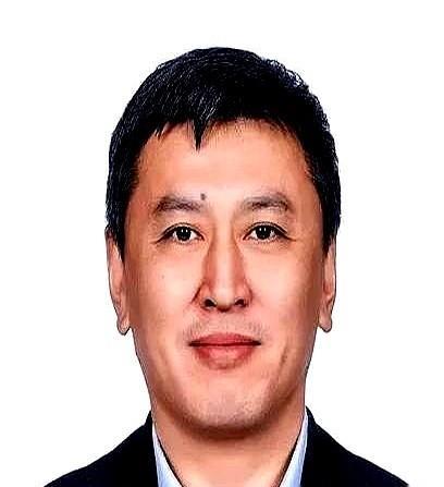 把对手研究得底儿掉，战术板画得密密麻麻，结果临开场，刀被人抽走了，战术备好了，人