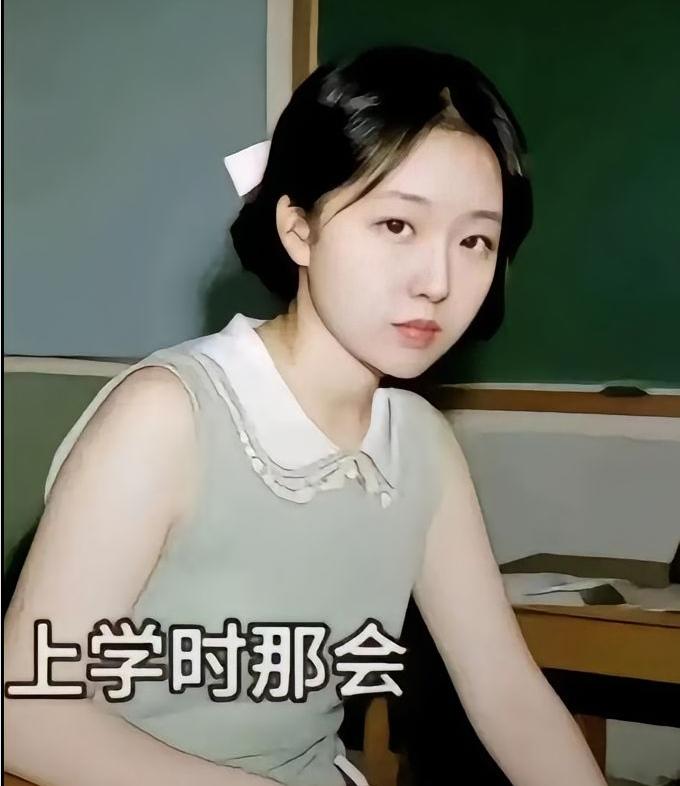 很多人都在猜测吃瓜盟主的真实身份，不过到目前还是没有确切的信息。
有人爆出一张据