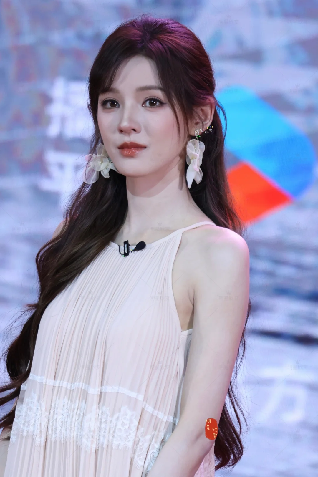 花仙子阿瓜来了，楚楚柔美