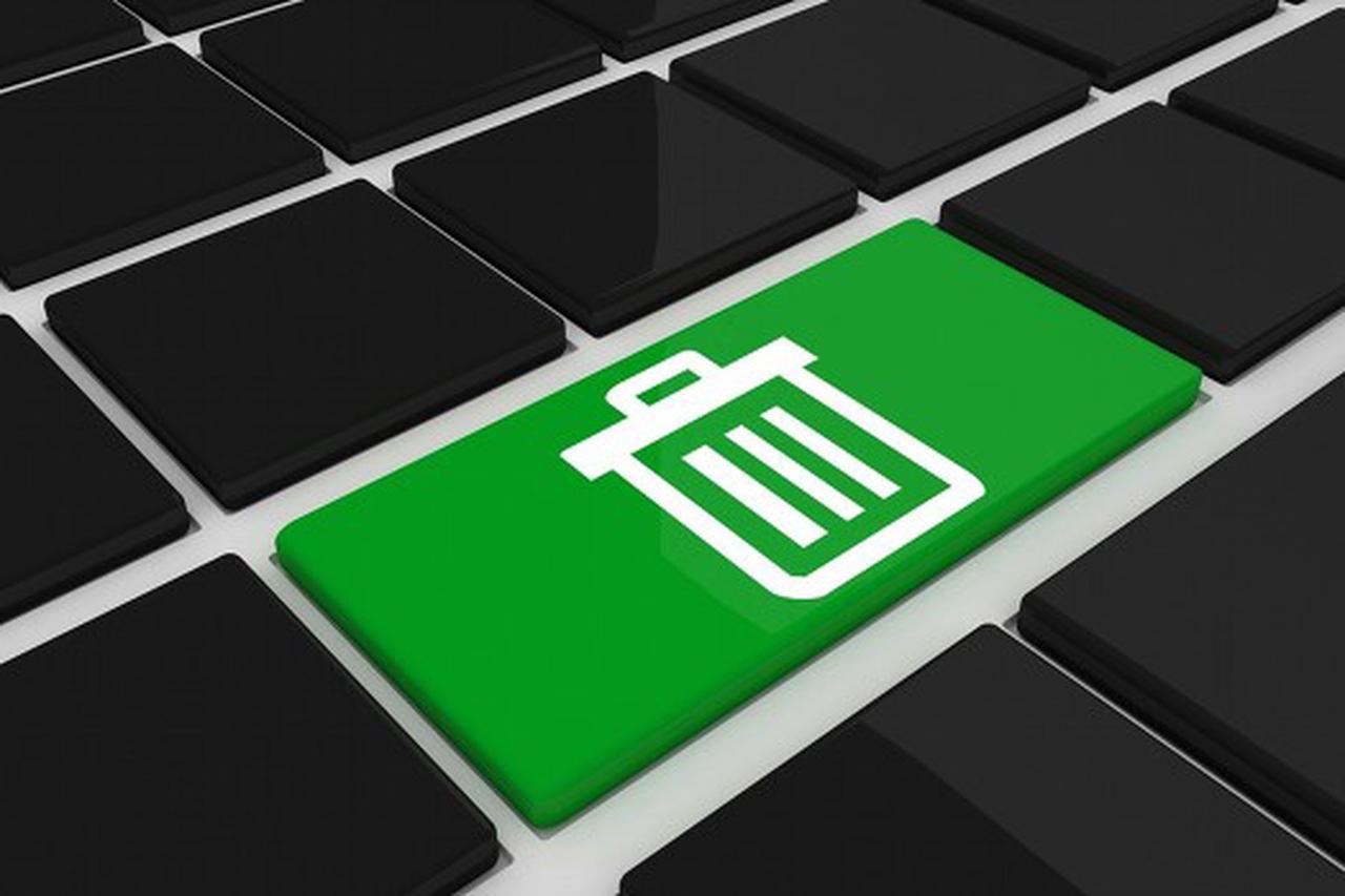 想清理C盘让电脑焕然一新，其实不难。首先，卸载不常用软件。打开控制面板，找到“程