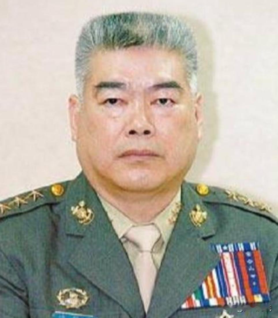 郑丽文急用前将军撑腰，国民党暗流涌？三年后的选战谁扛旗。
郑丽文刚当上国民党主席