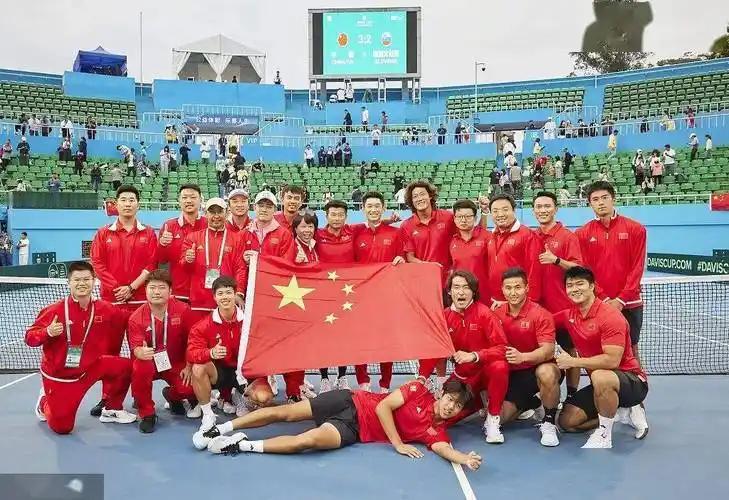 W50包头首轮
首轮3场外战全部输球
Q黄裕迦3-6,2-6QM Kalyaki