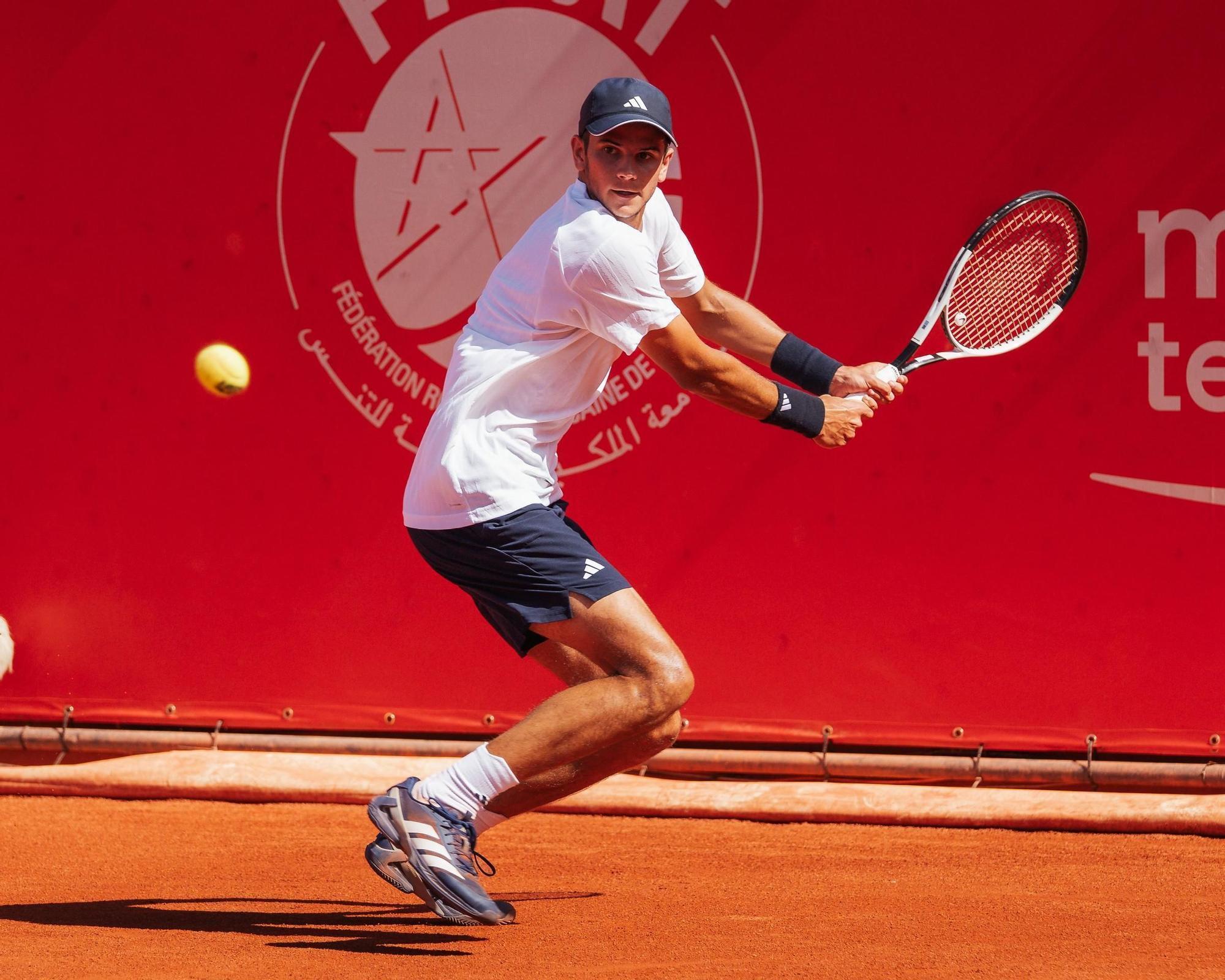 一场焦点决赛HEAD德比，板鸭新星完封励志老哥。又一位05后横空出世——拉斐尔·