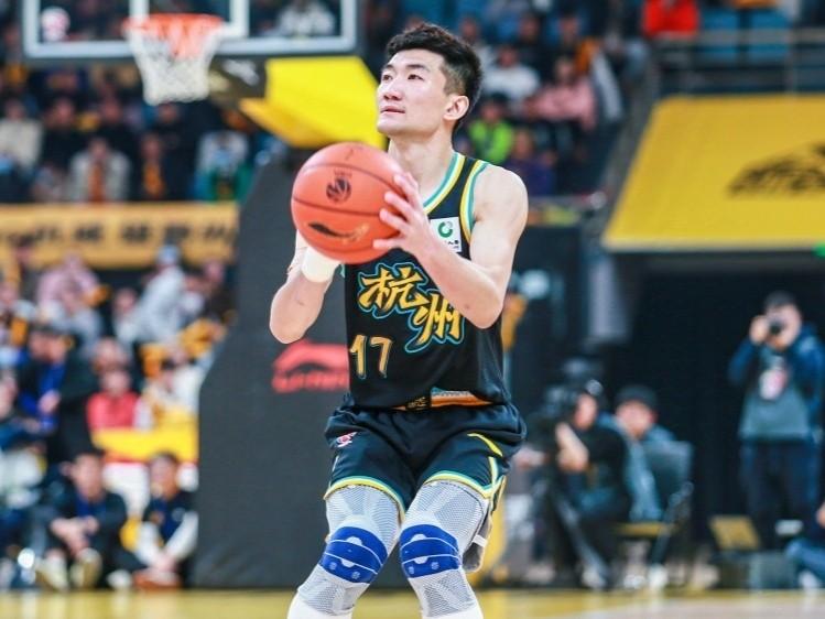 CBA最新消息：据直播吧消息透露，昨晚广厦男篮客队不敌吉林男篮的比赛赛后广厦核心