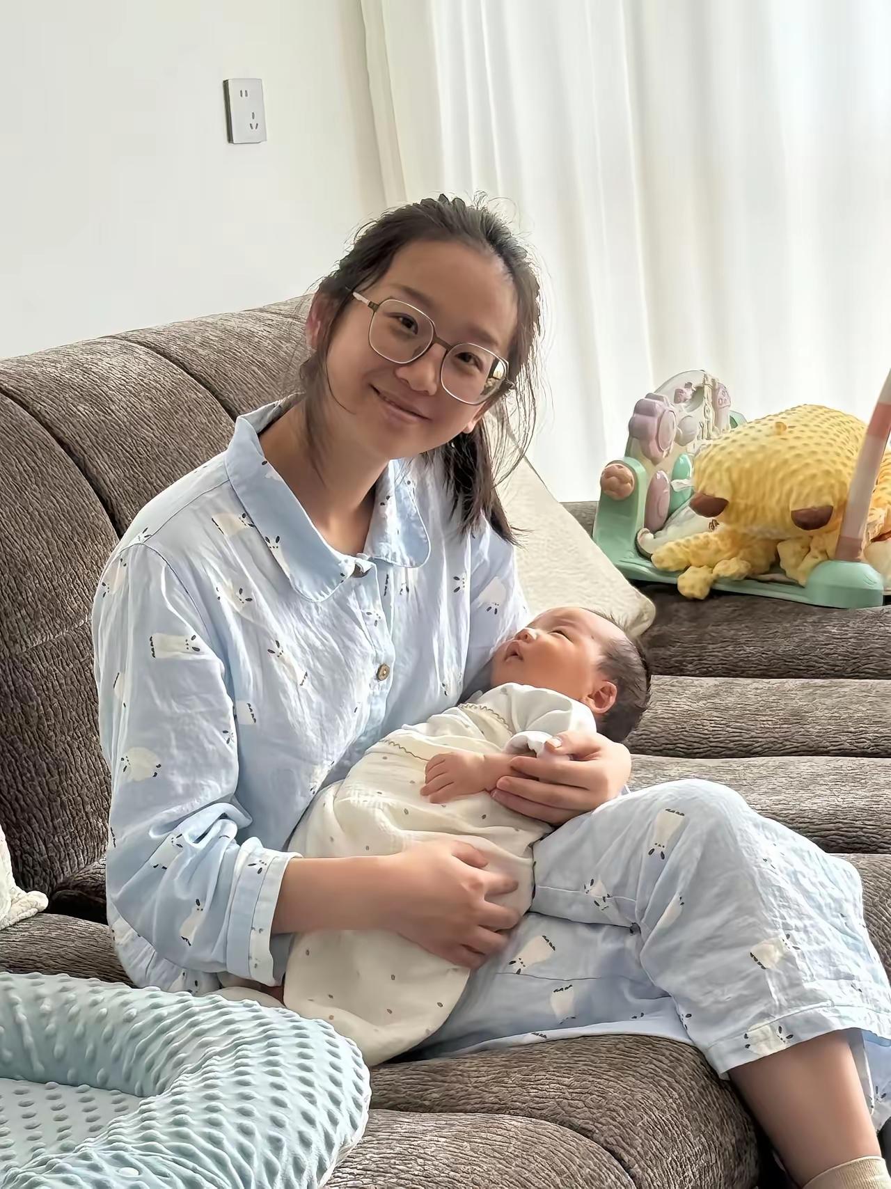 不懂就要问，20岁结婚生宝宝，算不算早婚早育？[what]