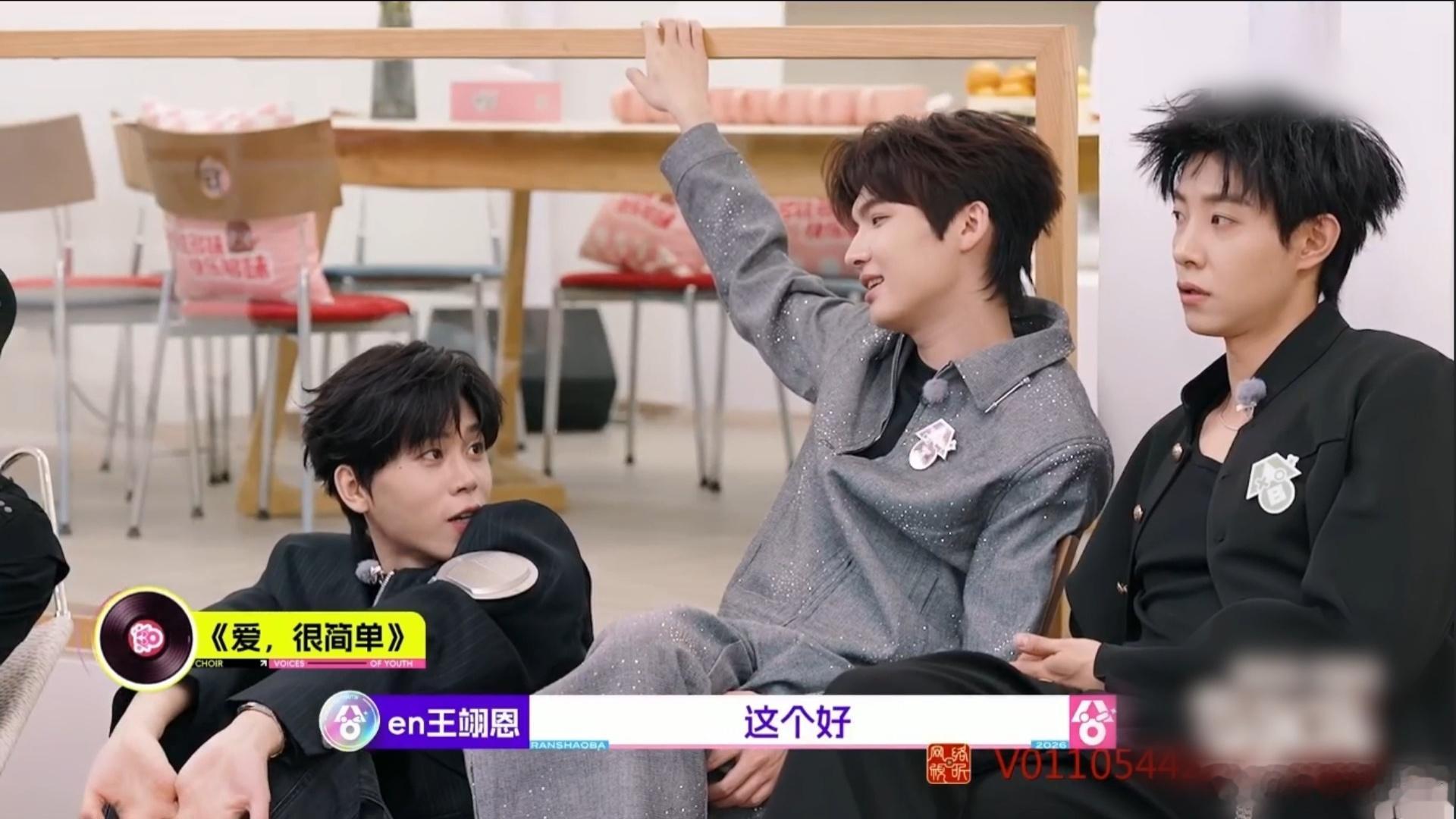赵兆编曲 至今没看到赵兆有教啥特别专业的干货，感觉合唱练习跟选秀的vocal练习