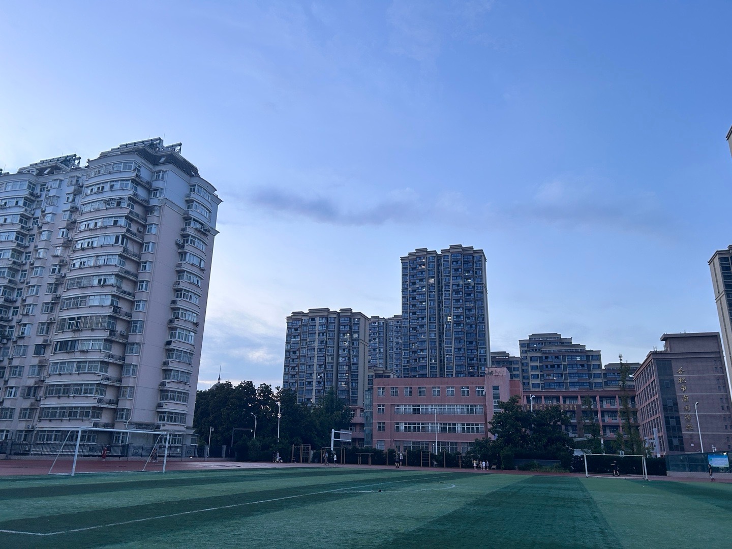 吸吸人气～这个世界太美好了鸭 