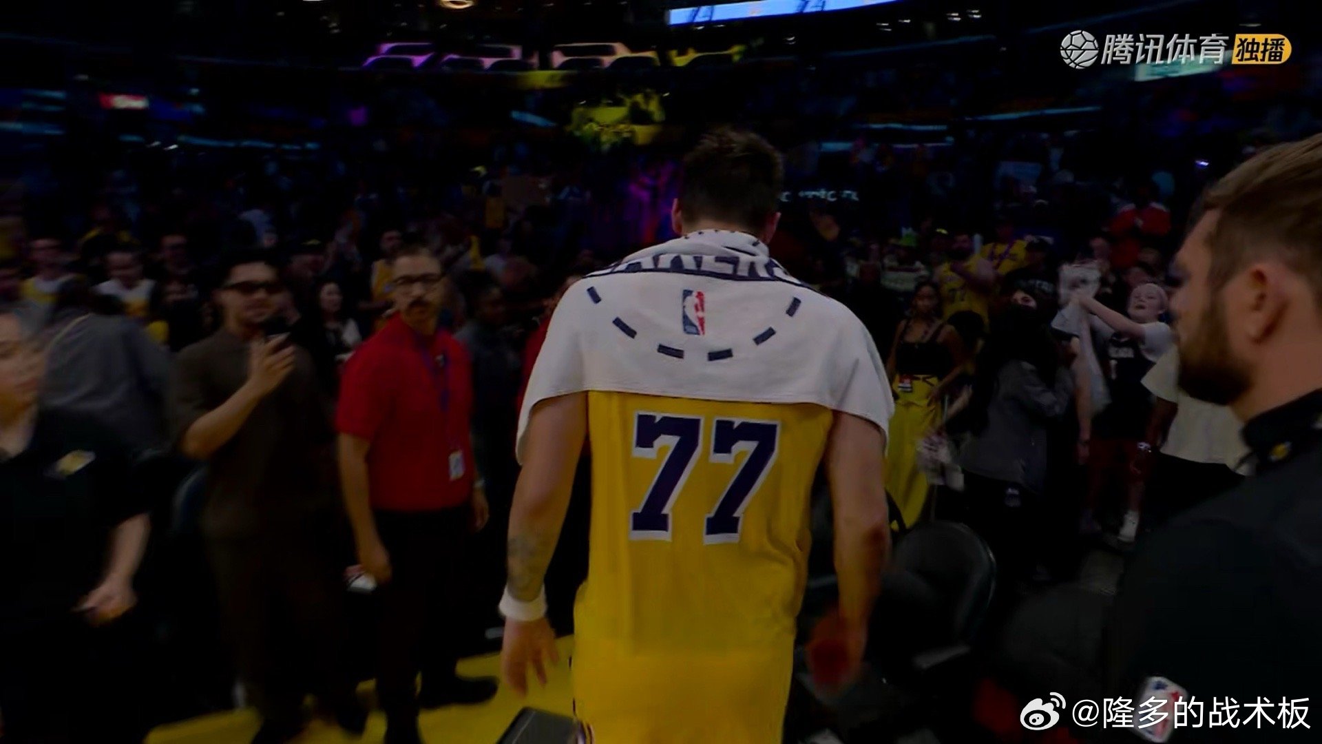 没有什么比赢全员掘金更爽的了，这些年和掘金打的太压抑掘金vs湖人