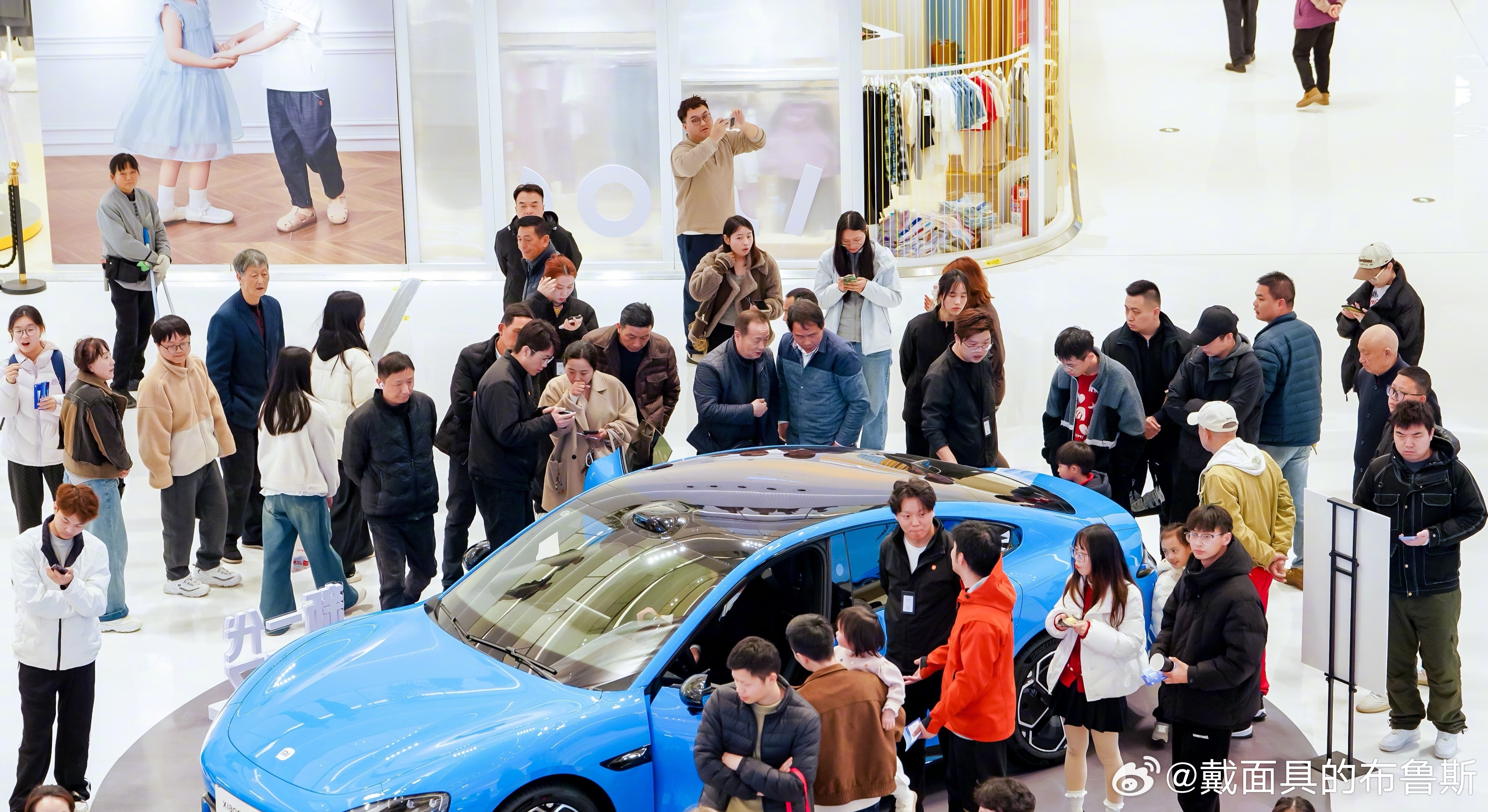 中国汽车创新实力成就从容底气  新SU7这次卖爆真不只是一款车火了这么简单。以前