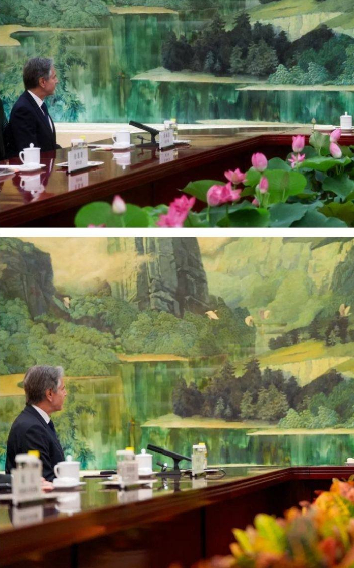 哥布林肯两次到北京，会议桌中间，第一次是荷花，这意思咱都懂以和为贵第二次是什么花
