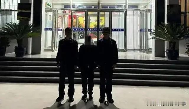 把老师当出气筒了？青海，一男子对孩子的学习成绩不满，喝了点酒，直接就在群里怒喷孩