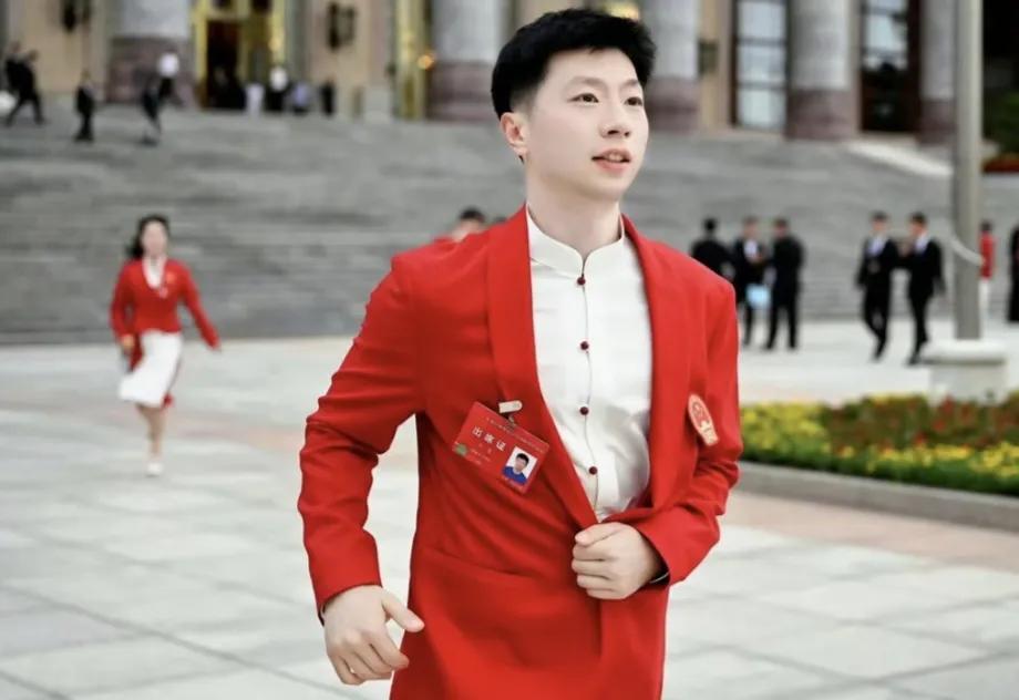 马龙、樊振东、陈梦退出澳门冠军赛，有三句话不得不说:

1、马龙职业生涯堪称完美