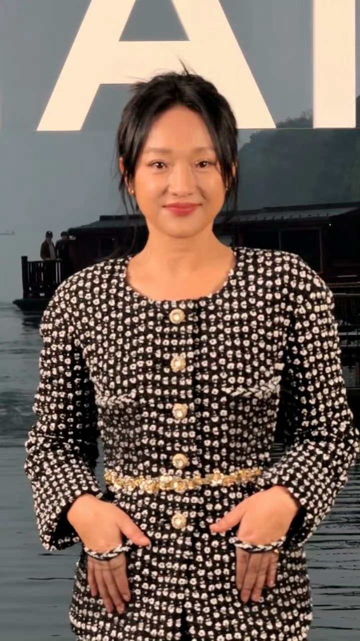 香奈儿大秀 红毯live：周迅、王一博、陈伟霆、辛芷蕾、井柏然、张子枫、章若楠、