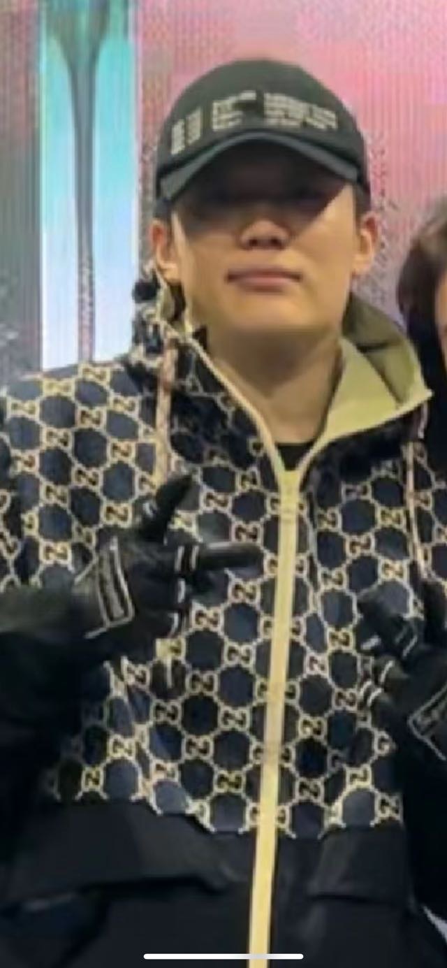 那个男人[doge] ​​​