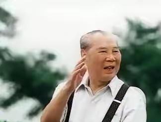 1986年的一天，湖南醴陵71岁的老汉张德仁正在地里忙活着，他的女儿风风火火的赶