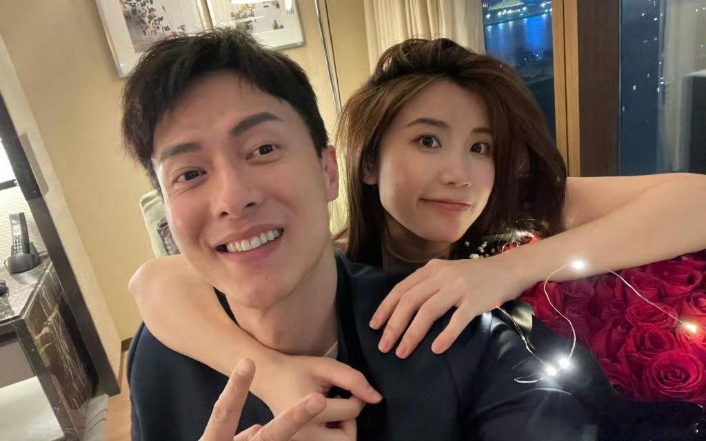 #娱乐[超话]##王能能罗拉各自有一个孩子#才知道王能能罗拉各自有一个孩子，双方