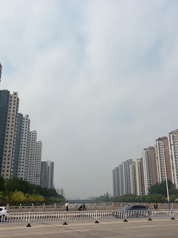 中国男足,存在的最大意义是什么?
中国男足存在的最大意义就是告诉全世界，我们也在