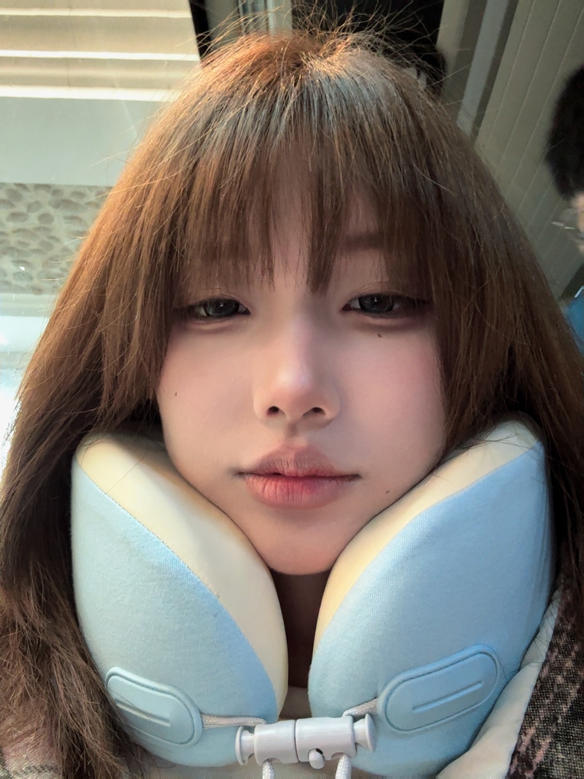 不语…只是一味的赶路