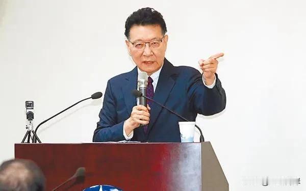 针对台湾立法机构负责人选举一事，国民党“战斗蓝”发起人赵少康表示，蓝营民意代表如
