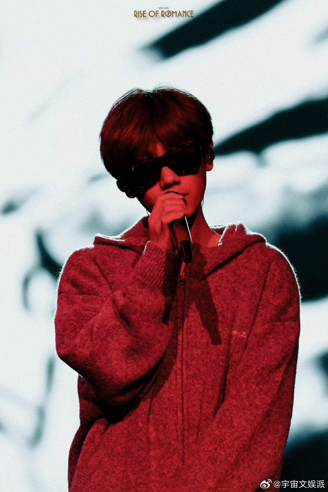 汪苏泷西雅图站彩排图汪苏泷世巡西雅图站彩排机械装置与温柔身影同框，彩排细节满是用