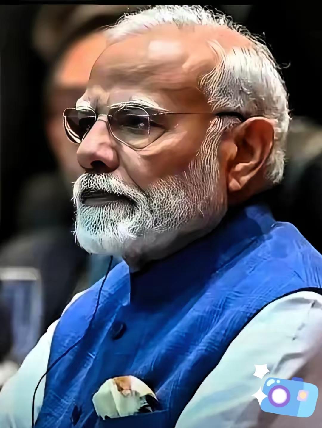 这下咱们可算是见识到什么是翻脸比翻书还快了。
 
前脚刚结清尾款，把在广州港压了