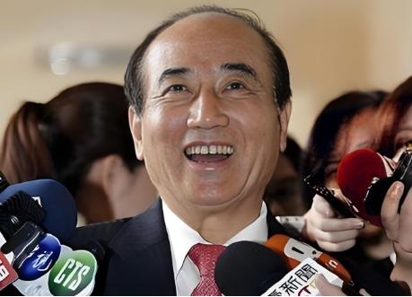 80岁的王金平，这回是彻底不装了。

他提出的“两岸治权互不隶属，主权同而不分”