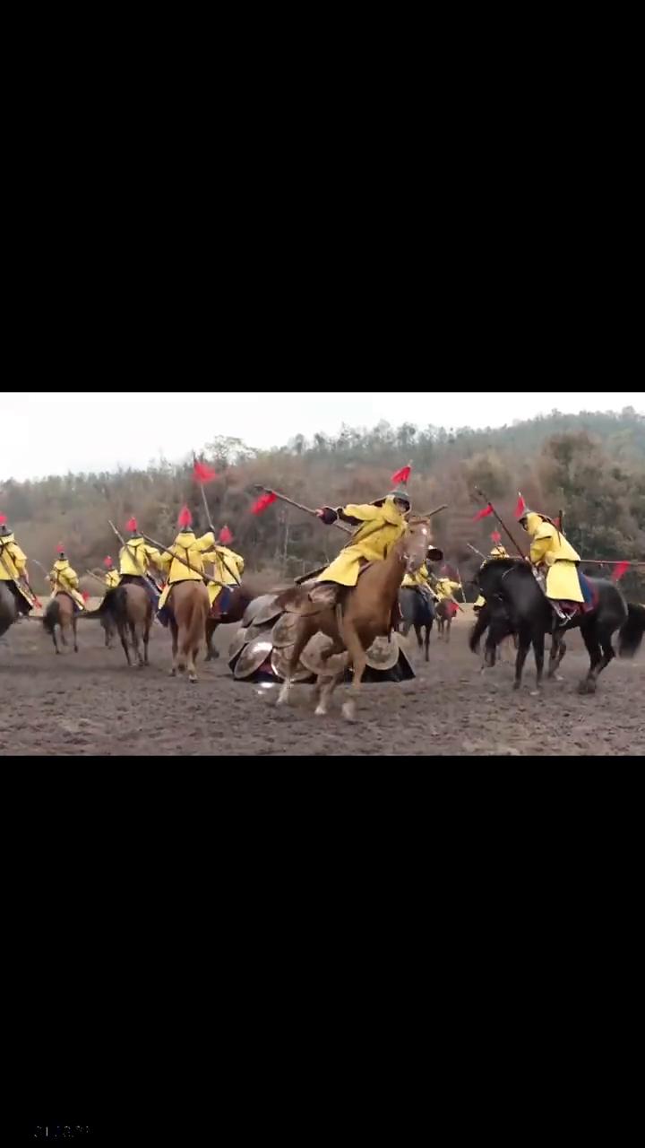 小林搞笑配音。
都给我顶住。