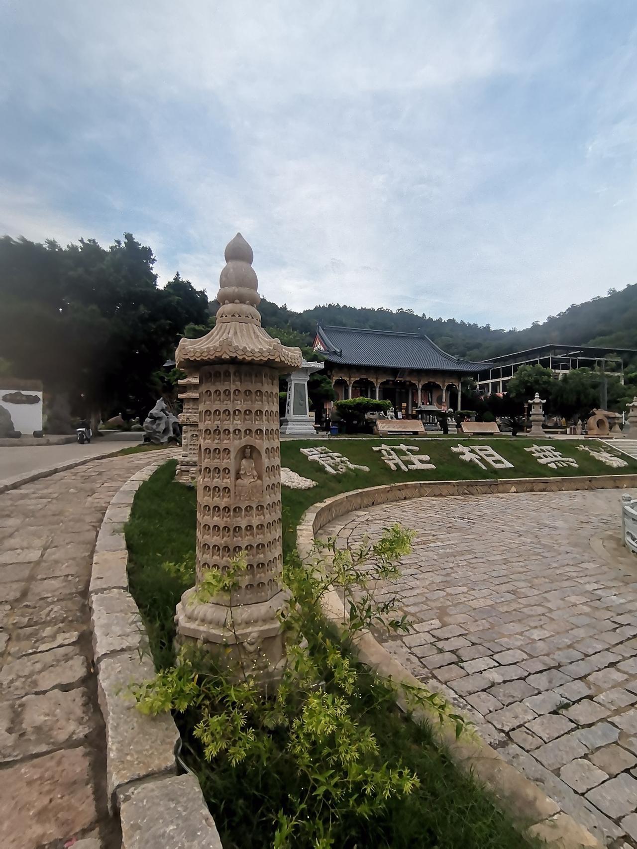 中国🇨🇳长乐棋山禅寺[合十][合十][合十]
中国长乐棋山禅寺，那可是个有故