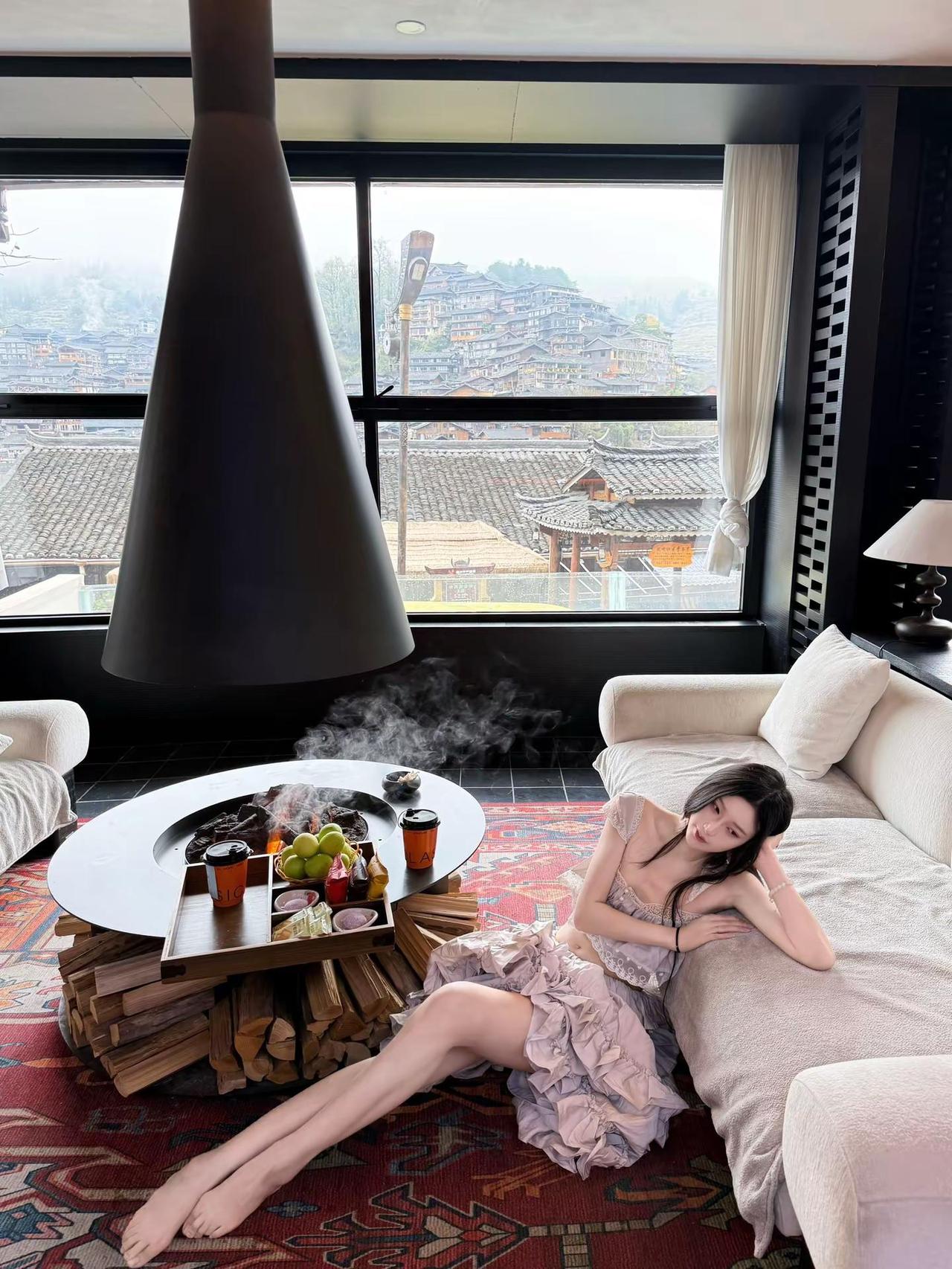 也许思念 是潮湿的木质香