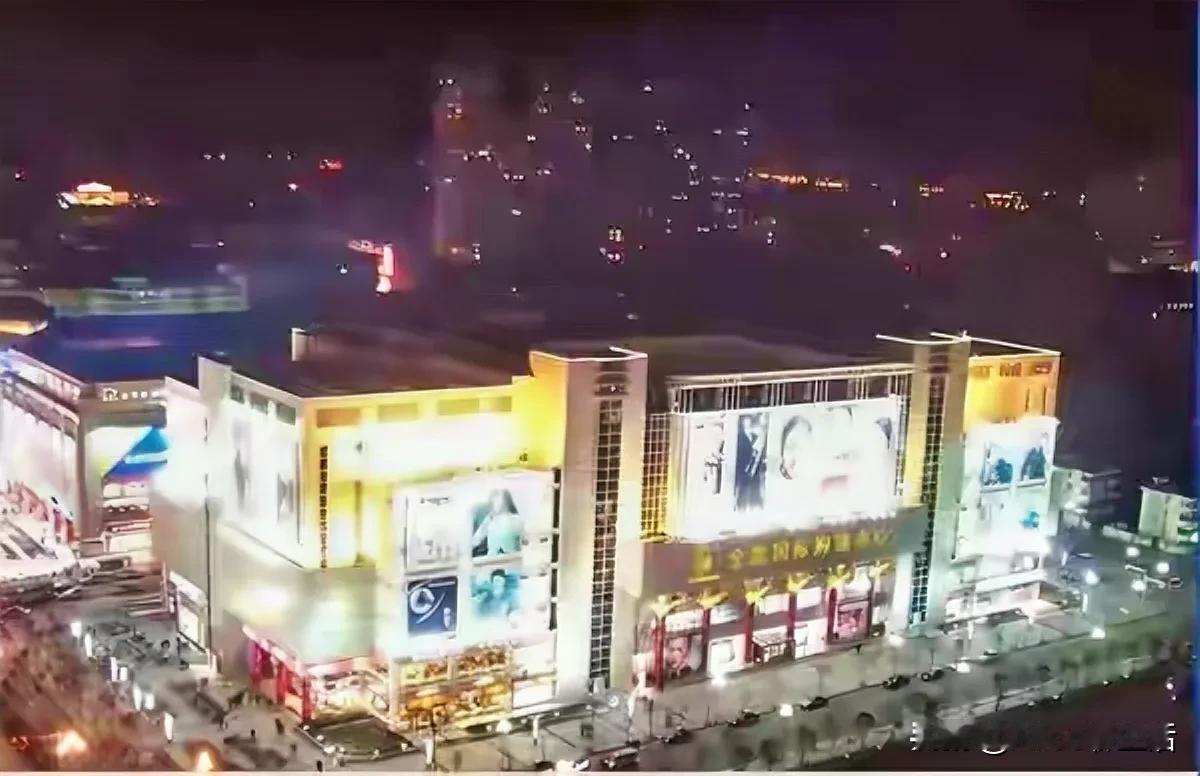 太吓人了
现场人员估计一生都忘不了

8月21号上午大概10点的时候，安徽马鞍山