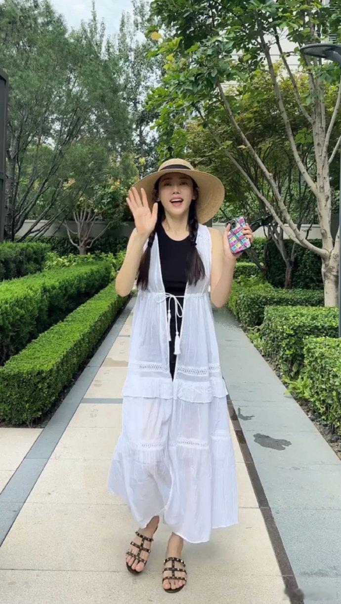 #秋瓷炫带儿子吃早餐vlog#秋瓷炫带儿子吃早餐vlog，大海才六岁吗？这身高好