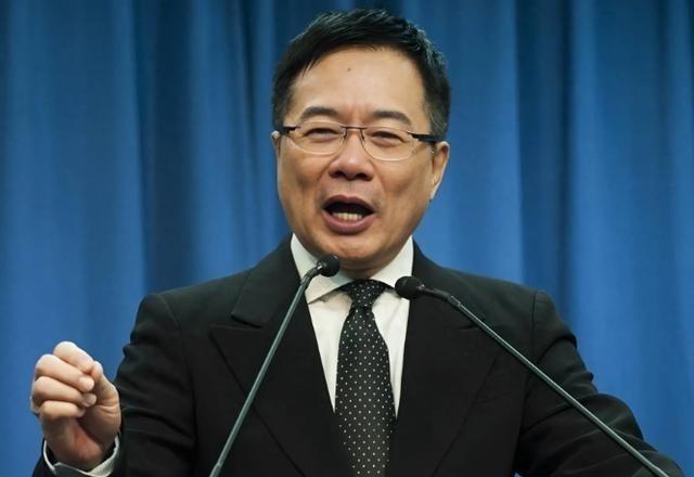 美军方表示，如果中国对台发动武统划设禁航区，美方不得不击沉中方军舰。蔡正元表示，