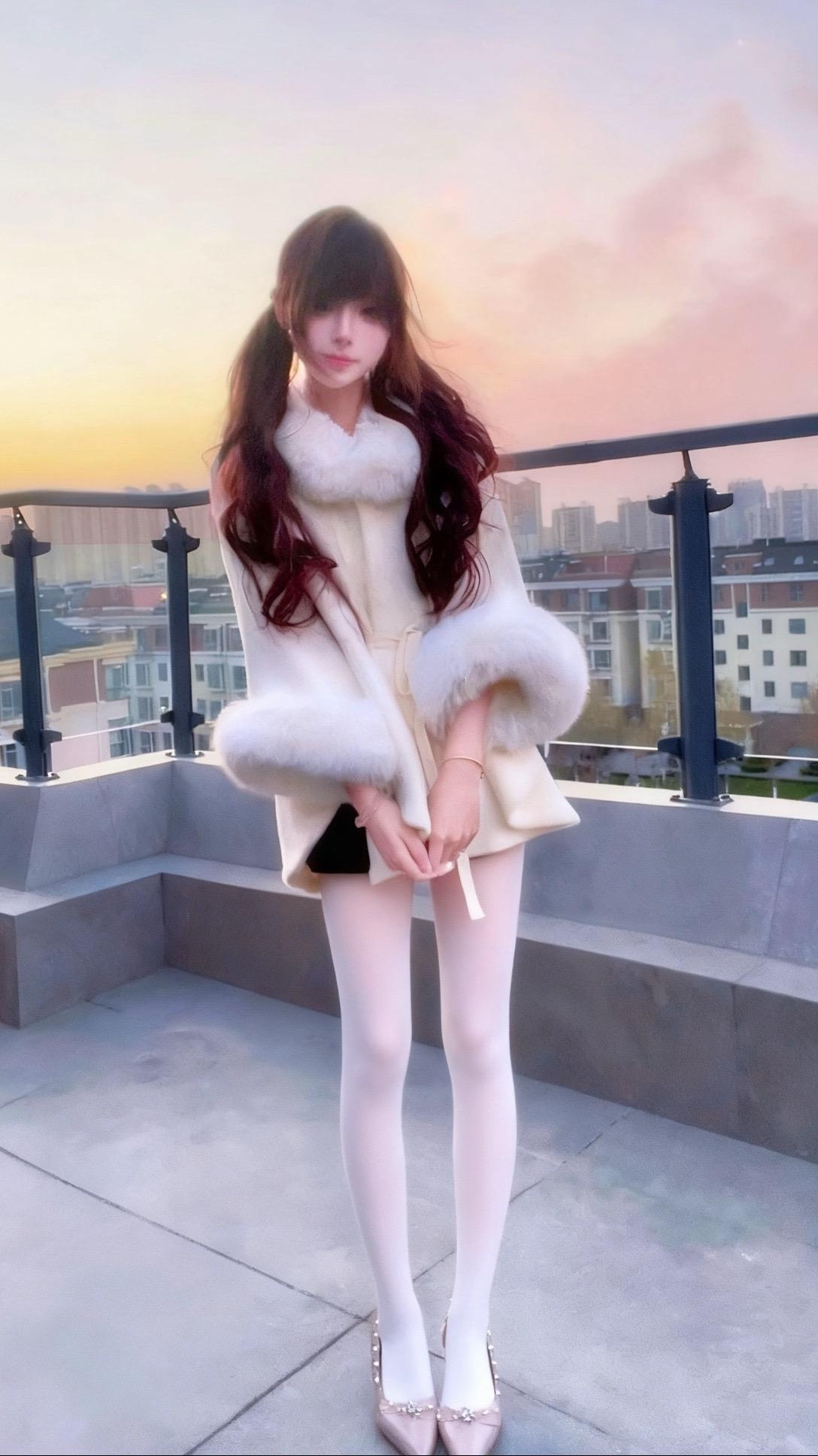 ⠀⢀⣤⣄⡀⠀⢀⣤⣄⡀⠀⠀⠀ ⠀⠀⣰⠃⡀⢀⢙⣶⠃⡀⢀⠙⡆⠀⠀ ⠀⠀⡯⢀⠡...