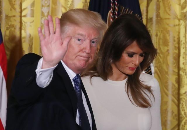 中美两国突然都悟到了！美国发现：只要甩开中国，它就能满世界薅羊毛，谁不服就收拾谁