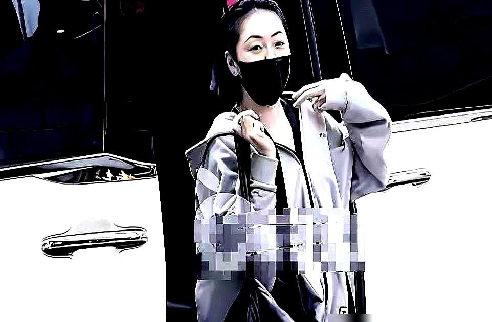 能融入一个圈子，远比你想象的更重要。

具俊晔每周六必须参加徐家家宴，这是小S老