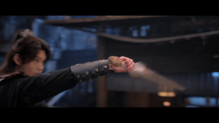 付伟伦佳偶天成打戏夯爆了佳偶天成 付伟伦的眉山君打起来是真的好看。动作行云流水没