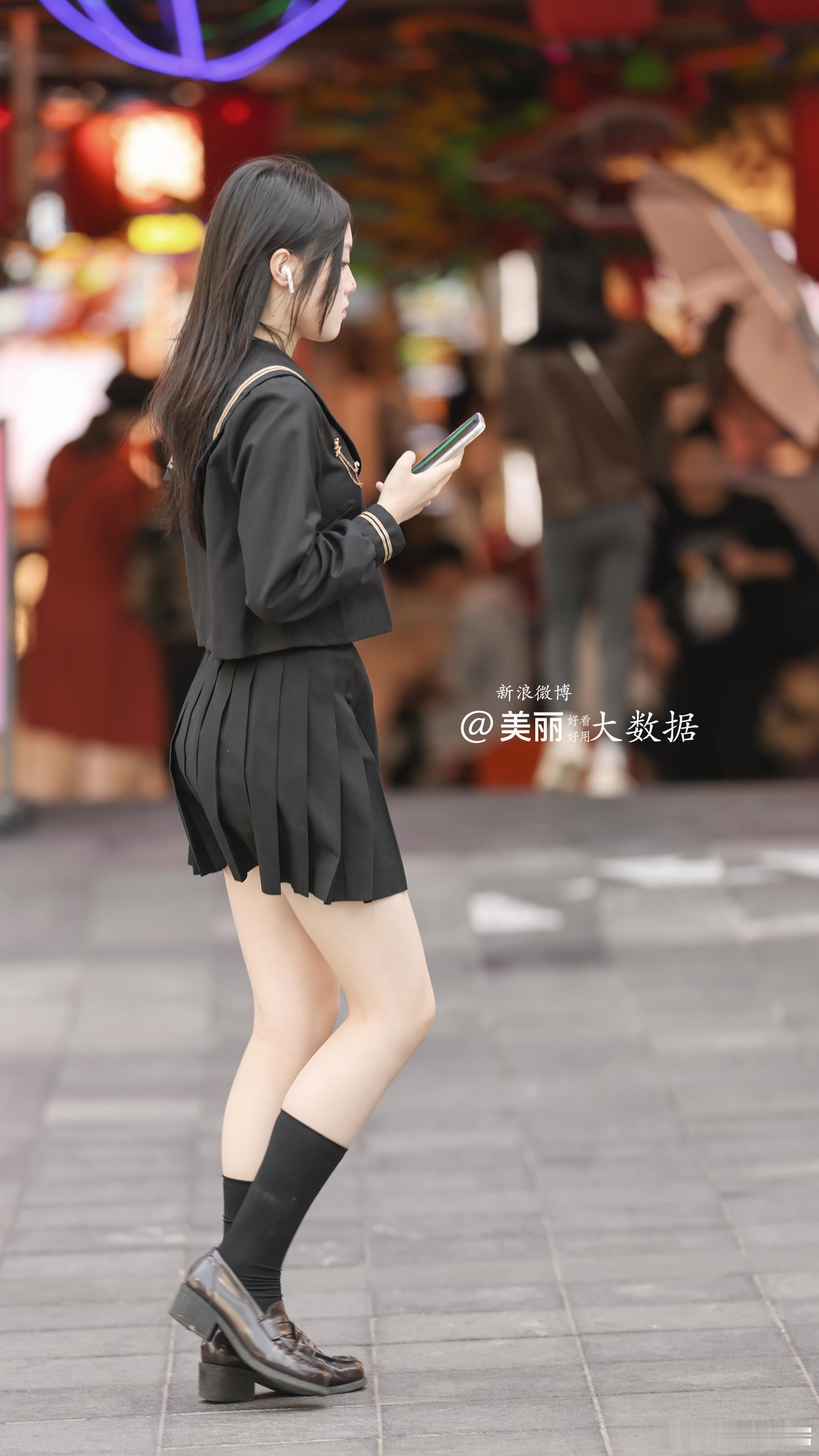 擦肩而过的一张~ 