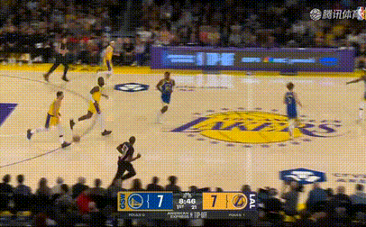 艾顿的第一球：东契奇被夹击后接球处理进攻勇士vs湖人 ​​​