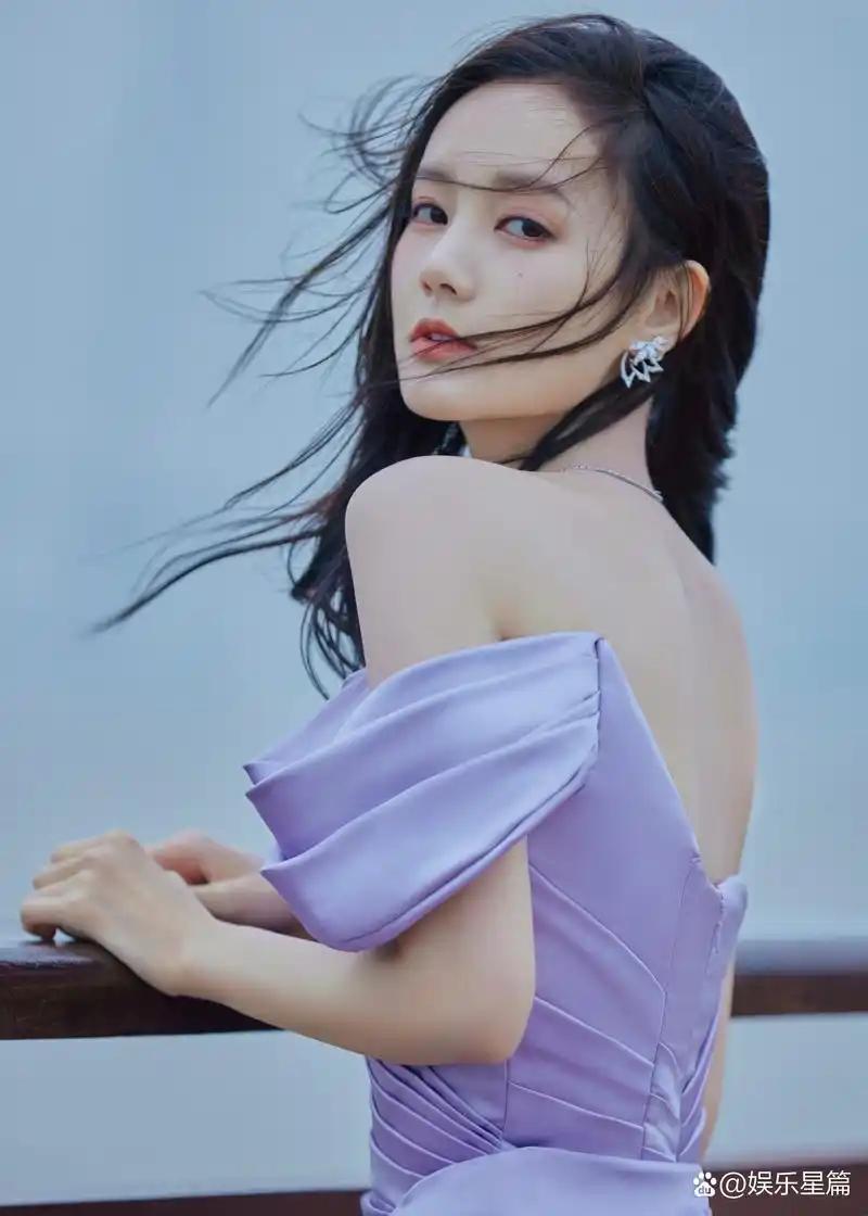 2026年3月2日，李雨桐突然在微博喊话薛之谦，瞬间点燃舆论场。她宣称要“逐个公